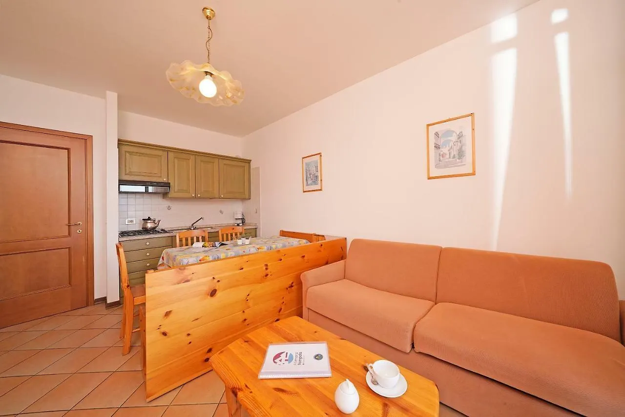 Residence Primera Rompala, Gtsgroup Tignale 5*,  Italy